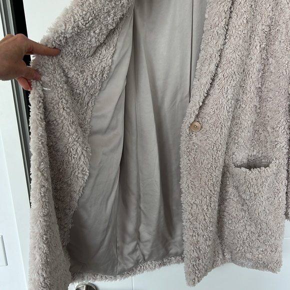 Wilfred Free Cream Sherpa Coat - Picture 5 of 8
